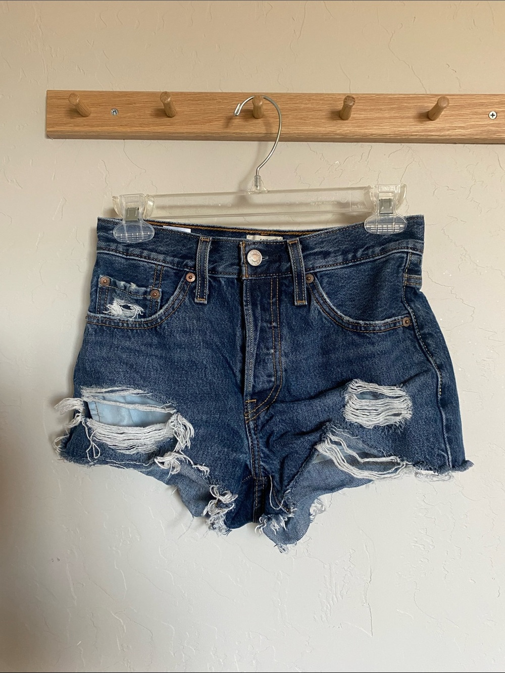 Levi's 501 Blue Denim Cut-Off Shorts Distressed 5-Pocket Women's W24